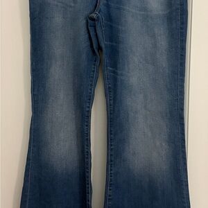Old Navy Women's Flare Jeans in Blue
